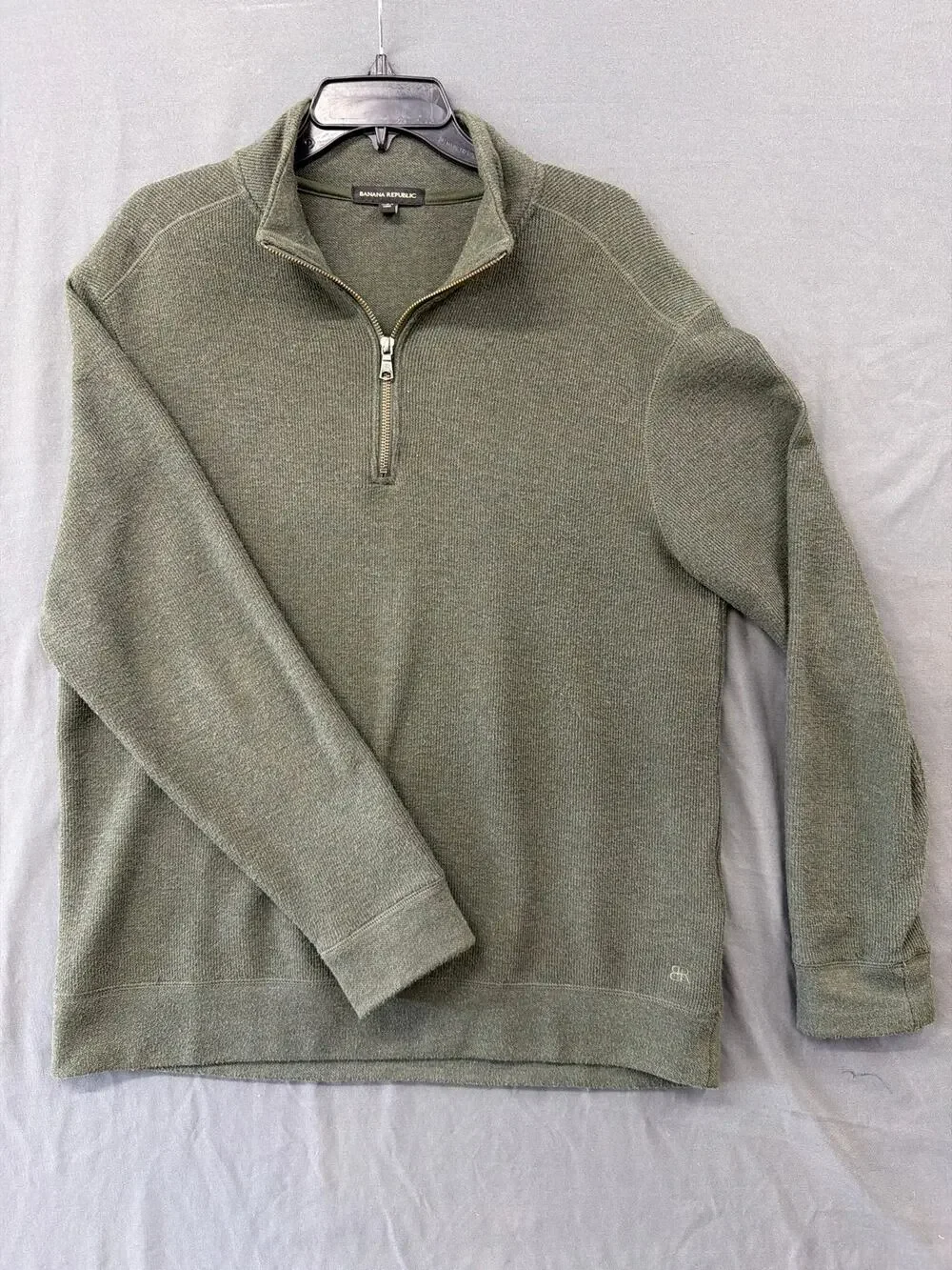 Banana republic long sleeve sweater 1/4 zip size large